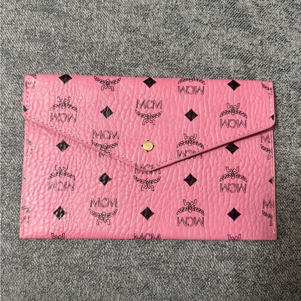 NEW MCM Envelope Pouch Clutch Pink Visetos